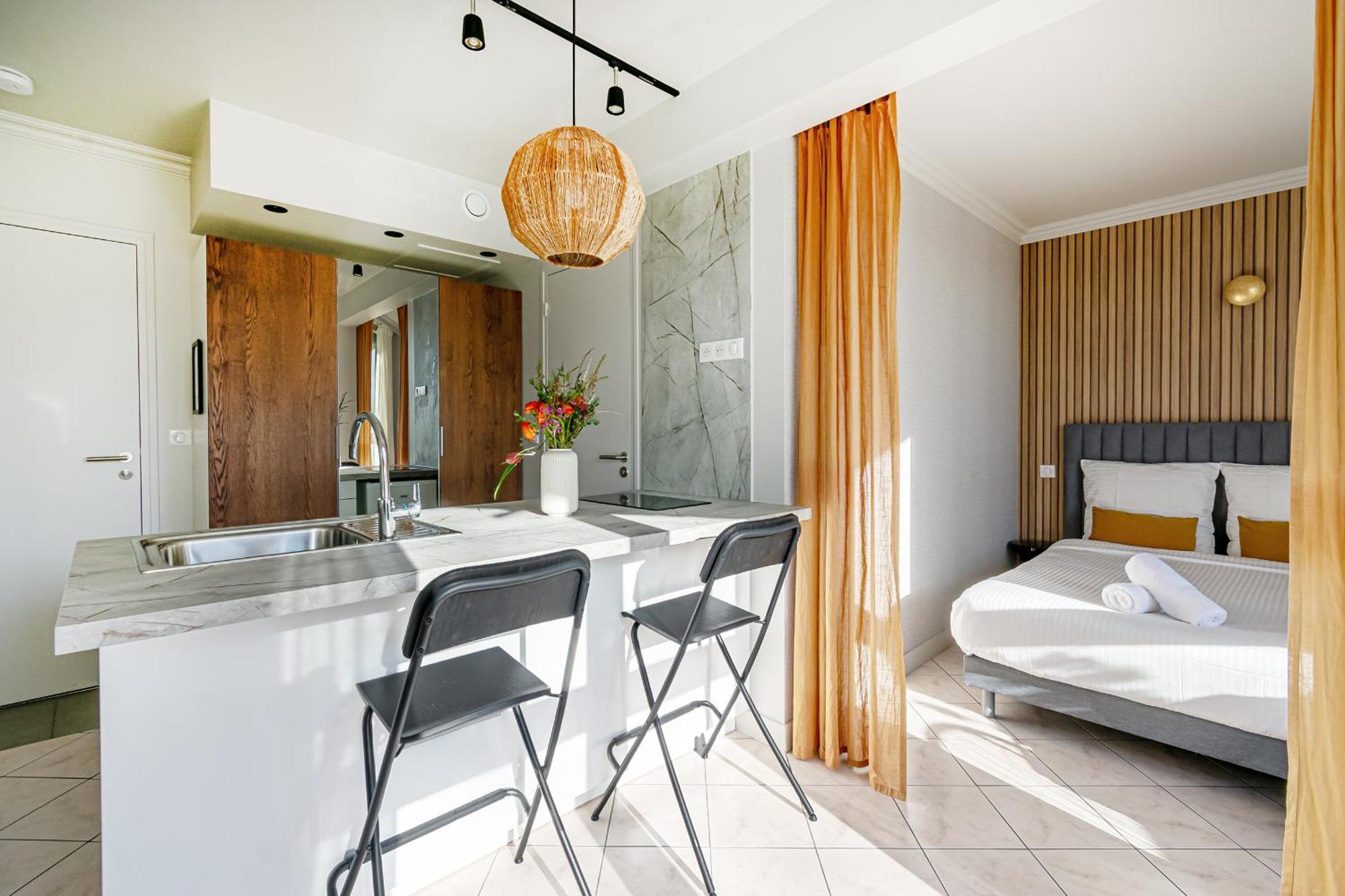 The Lake Aurora Suite - Duke Housing เครเตย ภายนอก รูปภาพ